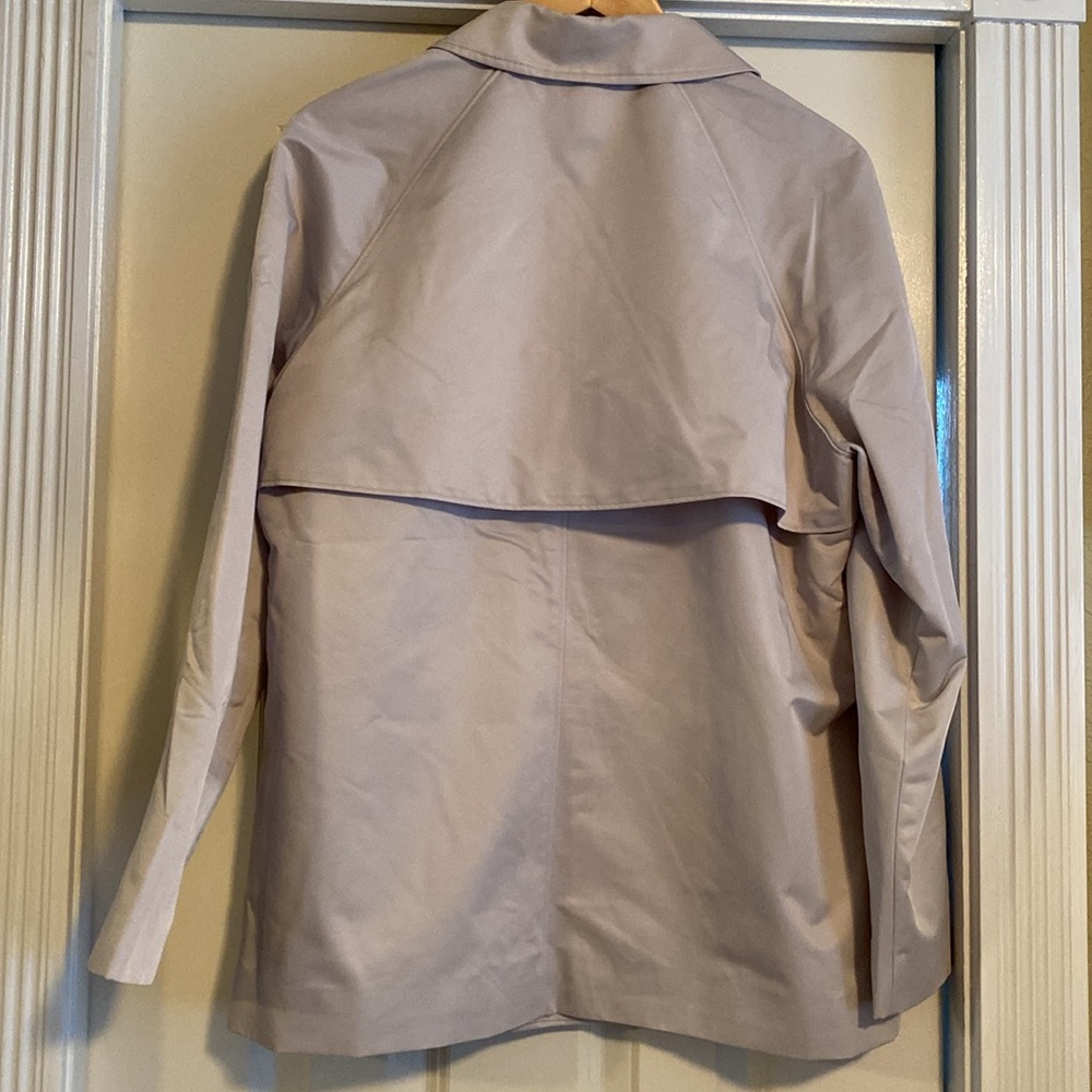 Ellen Tracy Light Beige Double-Breasted Trench Coat - Picture 2 of 5